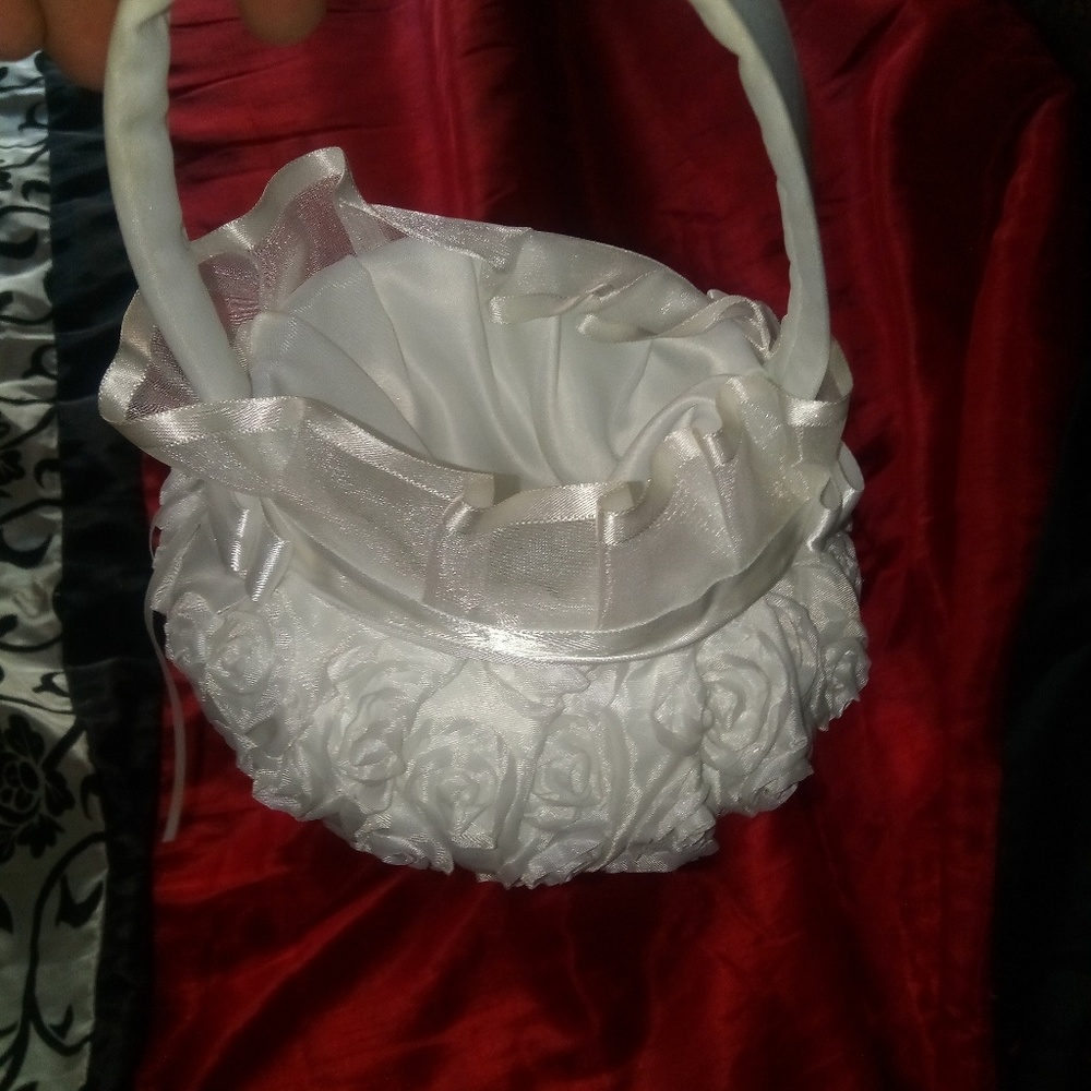 Baskets - Picture 2 of 2